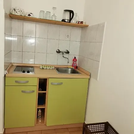 And Batos Guest house 3*