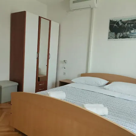 And Batos Guest house