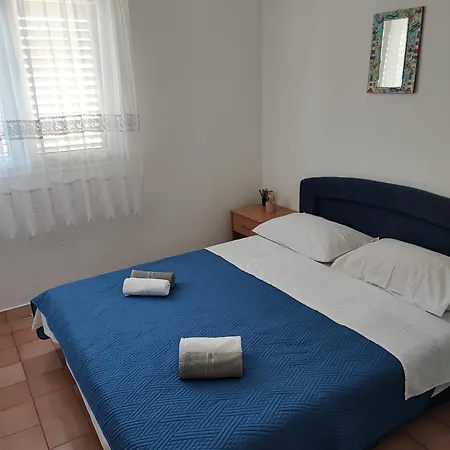 Guest house And Batos 3*