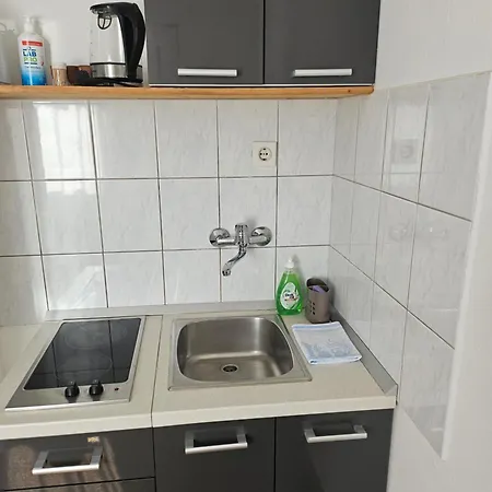Gostinjska kuća Batos 3*