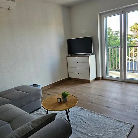 Batos Gostinjska kuća Zavala