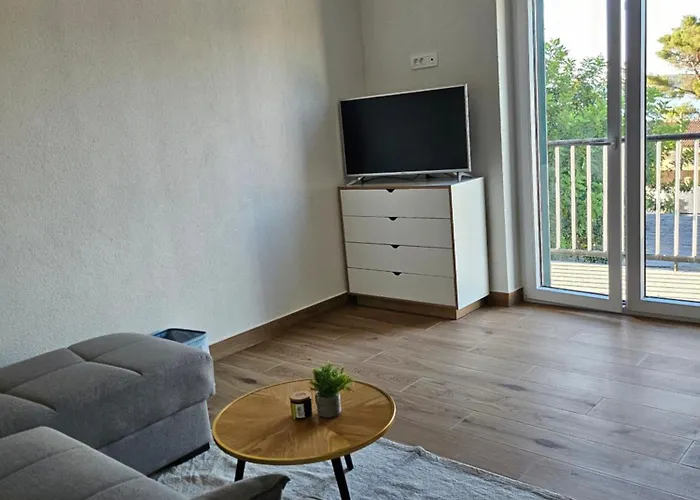 Batos Gostinjska kuća Zavala