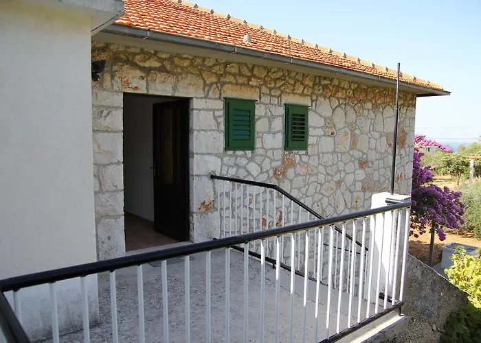 Gostinjska kuća Batos Zavala